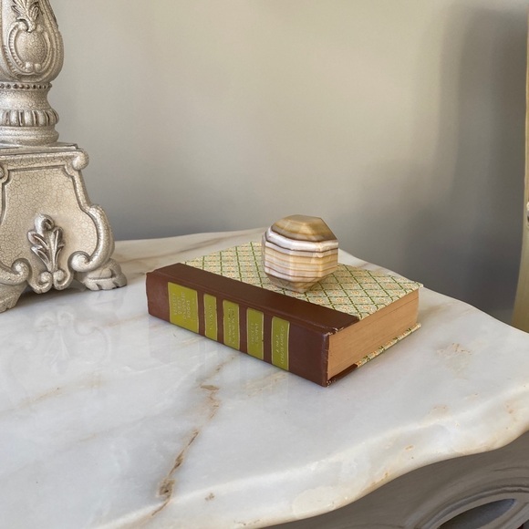 1970s Modern geometric onyx marble paperweight - Picture 2 of 6